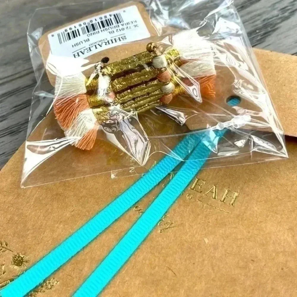 Shiraleah Kiera Brush Ring with Fringe Brush Peach Cream Tassel Gold Tone NWT